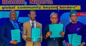 Alumnus Institutes Scholarships, Gifts UI Research Facility