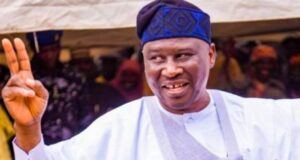 Adamawa Gov Fintiri Defects To APC