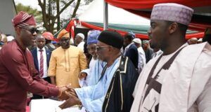 Makinde Donates Buses To 7 Mosques, SUV To Guest Lecturer At 2026 Omituntun Ramadan Lecture