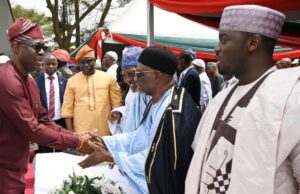 Makinde Donates Buses To 7 Mosques, SUV To Guest Lecturer At 2026 Omituntun Ramadan Lecture