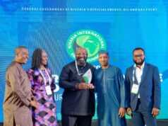 Shell Honoured For ‘Best Oilfield Development Projects’ At Abuja Energy Summit Business Value Manager, Shell Nigeria Exploration and Production Company Limited (SNEPCo), Chidi Nkazi; Chief Executive, Nigerian Upstream Petroleum Regulatory Commission (NUPRC), Oritsemeyiwa Eyesan; SNEPCo’s General Manager, Emerging Projects, Olaposi Fadahunsi; SNEPCo’s General Manager, Corporate Relations, Ahmed Abubaker and SNEPCo’s Commercial Lead, Odinakachi Umunna during the 9th Nigeria International Energy Summit (NIES) award ceremony which held in Abuja last week…