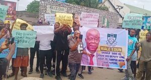 Nigerian Professional Boxers Stage Peaceful Protest at National Stadium, Lagos