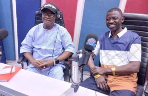 Popular Gospel Singer, Elijah Akintunde ‘Olorun O So Be’ On ParrotXtra Hour: Poor Character Is Increasing Alongside Church Expansion Evangelist Elijah Akintunde, right, with Ambassador Olayinka Agboola during the live Radio Show...recently...