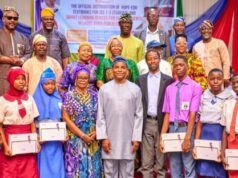 600000 Students Benefit As Sanwo-Olu Distributes Smart Tablets