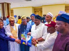 Oyo 2027: Sharafadeen Alli, NASS Aspirants Obtain APC Nomination Forms L-R: Oyo South Senatorial district aspirant, Honourable Remi Oseni; Oyo Central Senator, Yunus Akintunde; National Secretary of the All Progressives Congress (APC), Senator Bashir Ajibola; governorship aspirant, Senator Sharafadeen Alli; Honourable Adesoji Adedeji; and Honourable Akeem Adeyemi, when Alli and others picked their expression of interest and nomination forms in Abuja, on Wednesday…
