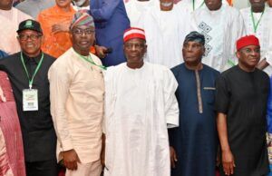 Weak Opposition Will Only Hurt Nigeria’s Democracy — Makinde From left, Mr Peter Obi; Oyo State Governor, Seyi Makinde; Alhaji Rabiu Musa Kwankwanso; Former Vice President, Alhaji Atiku Abubakar and ADC National Chairman, Senator David Mark, during the National Summit of Opposition Political Party Leaders, held at Banquet Hall, Government House, Ibadan...