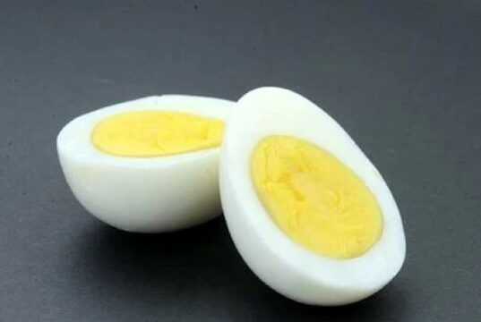 Nutritionists’ Verdict: Boiled Eggs Healthier Than Fried, Retain More Nutrients boiled egg...(photo credit: elanaspantry.com)