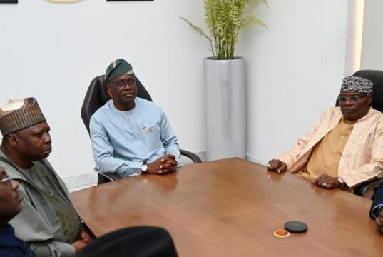 Oyo Schools’ Abductions: PDP BoT, Turaki-Led INWC Members Visit Makinde, Sympathise With Oyo Govt, Residents Engr Seyi Makinde and others...