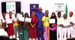 Oyo Govt. Charges Students To Turn Waste Into Wealth