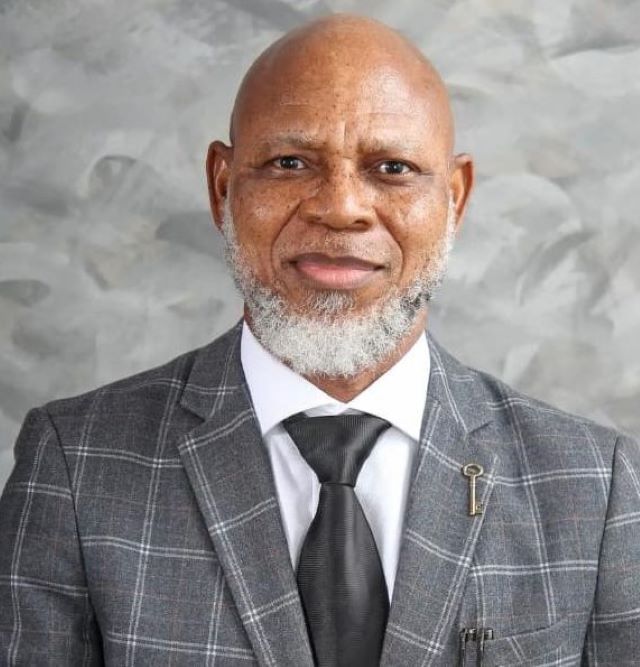 Dr Tosin Ojo