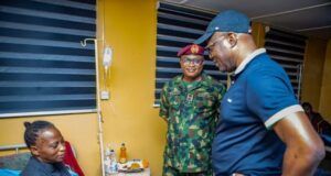 Makinde Visits Rescued Students, Teachers At Military Hospital