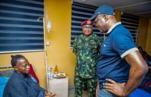 Makinde Visits Rescued Students, Teachers At Military Hospital