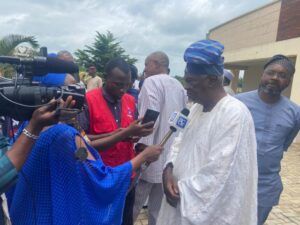 Photos: All You Need To Know About How Culture-Loving Ibadan Chief, Lekan Alabi Was Buried 6 Prince Dotun Oyelade, the Commissioner for Information and Orientation...speaking with the media...