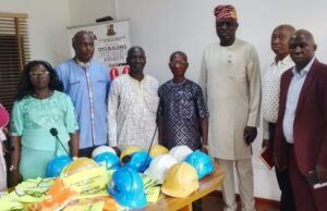 Wisdom Estate Landlords’ Association Donates Safety Jackets, Helmets To Oyo Govt.