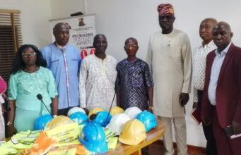Wisdom Estate Landlords’ Association Donates Safety Jackets, Helmets To Oyo Govt.