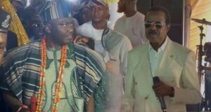 Alaafin Congratulates King Sunny Ade At 80, Says He Is A Creative Enigma