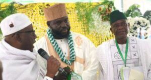Ansar-Ud-Deen Society Honours Hassan Giwa, With Award Of Excellence