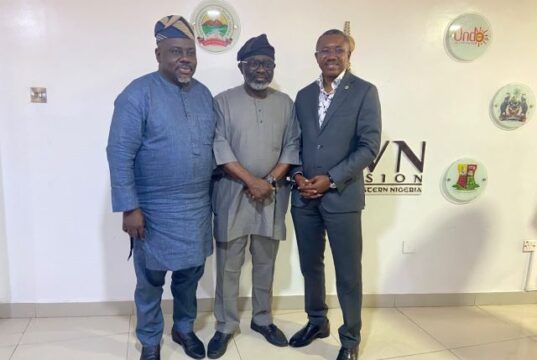 SWDC, OICL, DAWN Commission Reaffirm Plans To Deliver The Best To Uplift South West Of Nigeria L-R: DAWN DG, Dr. Seye Oyeleye; SWDC MD, Dr. Charles ‘Diji Akinola; OICL MD, Mr. Abdulrahman Yinusa…