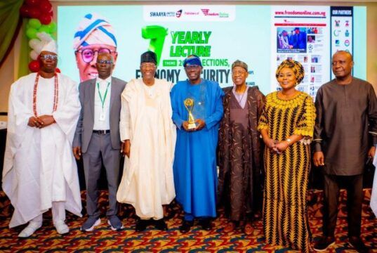 Sanwo-Olu Delivers 7th Freedom Online Lecture, Tackles Promoters Of Oil-Subsidy Return L-R: Aare Ona Kankafo of Yorubaland, Chief Gani Adams; Convener and Editor-in-Chief, Freedom Online, Mr Gabriel Akinadewo; Senator Gbenga Daniel; Governor of Lagos State, Mr. Babajide Sanwo-Olu; former Minister of Information and Culture, Alhaji Lai Mohammed; Ex-President, Nigerian Guild of Editors, NGE, Mrs Funke Egbemode and NGE President, Mr Eze Anaba during the 7th annual lecture of Freedom Online themed: “2027 Elections, Economy, Security and Nigerians Future” at the Sheraton Hotel Lagos in Ikeja, on Thursday, September 3, 2026…