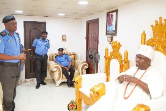 Alaafin Hosts Oyo CP, Identifies How To Combat Emerging Security Threats Oyo's Commissioner of Police, Mr. Abimbola Ayodeji Olugbenga, left, with Oba Akeem Owoade...