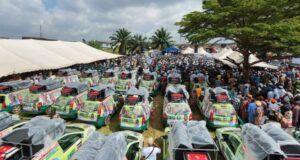 Oyo APC Inaugurates PBAT Door-to-Door Movement, Receives 32 Campaign Vehicles ...vehicles donated to Oyo APC Campaign Council...
