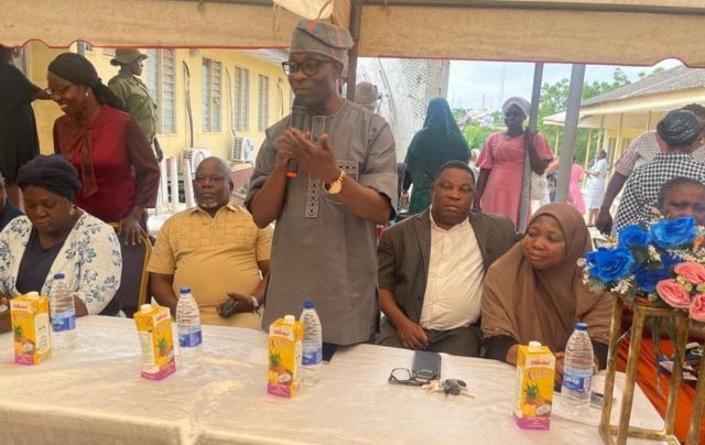 Oyo PHC eye screening